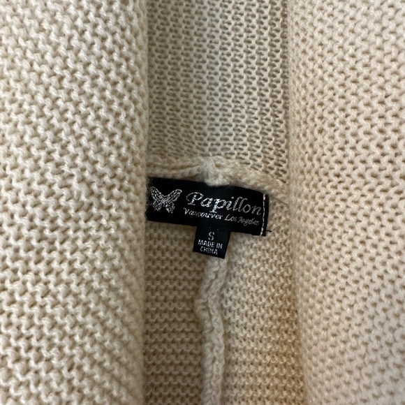 Cream Knit Sweater, Size Small - Picture 3 of 3
